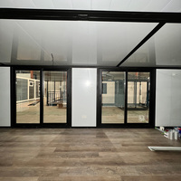 Maison conteneur de luxe extensible de 20 et 30 pieds avec design moderne du milieu du siècle pour bureau, école, salon, salle de sport - Construction en acier