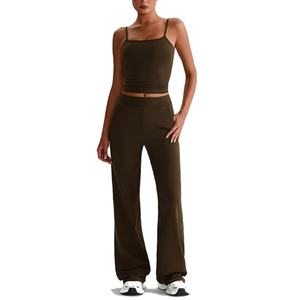 Ensemble de survêtement de yoga pour femmes en gros, avec débardeur à bretelles réglables et pantalon ample, tendance 2025 - Product Image 4