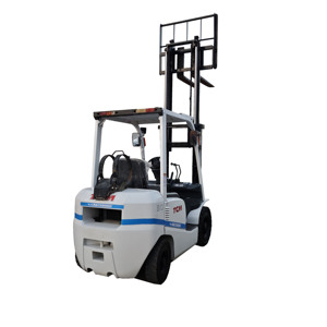 รถยก LPG 3 ตัน ยี่ห้อ TCM พร้อมคุณสมบัติด้านความปลอดภัยขั้นสูง ประสิทธิภาพสูง 99% ระบบไฮดรอลิก ไซด์ชิฟเตอร์แบบสองขั้น  เสากระโดงสองตอน - Product Image 1