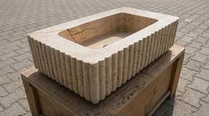 Lavabo de Mármol Beige Artesanal y Duradero con Exterior Acanalado, Encimera de Piedra Natural, Lavabo Personalizado para Baño - Product Image 2