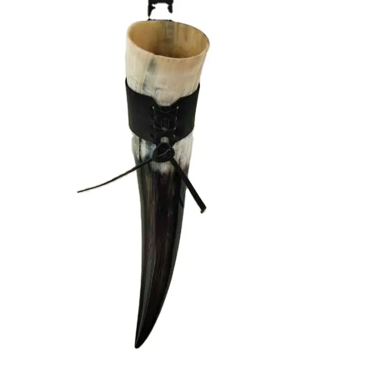 Natürliches Wikinger-Trink horn mit Ledergürtel