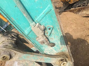 Excavatrice hydraulique Kobelco SK100 d'occasion, modèle 2020, composants Doosan, godet de 1,2 m, poids opérationnel de 16 tonnes, haute qualité - Product Image 5