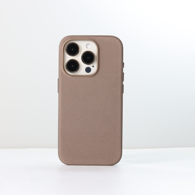 Knitted Cell Phone case for iphone 15 16 Pro Plus Max