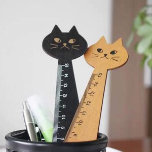 Regla de madera de tilo con diseño de gato, estilo creativo y lindo, para estudiantes, herramienta de papelería, premio, venta al por mayor - Product Image 1