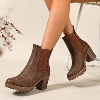 Nouvelles Bottes Chelsea Mi-mollet Femme Automne/Hiver 2026 à Talon Épais, Style Rétro, en Polyuréthane Poli et Maille, Semelle Épaisse