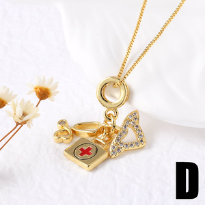 จี้รูปลิปสติกเคลือบทอง 18K สีชมพู ไม่ลอก ไม่ดำ พร้อมสายคล้องคอสำหรับสาวๆ ขายส่ง - Product Image 4