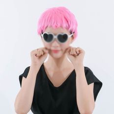 Accesorio de extensión de cabello de bruja de corte corto Rosa Idol para accesorios de rendimiento de fiesta - Product Image 1