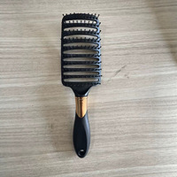 Kit de coiffure professionnel pour hommes Q378 en polypropylène plaqué or noir, six pièces, avec teinture pour cheveux et peigne de coiffage