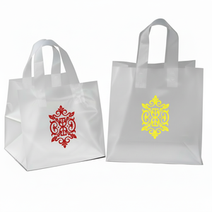 Sacs de courses en plastique pour l'emballage de marchandises et de souvenirs lors d'événements - Product Image 1