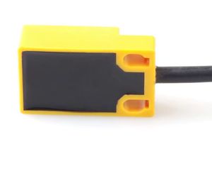 เซ็นเซอร์ตรวจจับระยะใกล้แบบเหนี่ยวนำชนิด NPN แบบสามสาย 6-36V DC รุ่น TL-W5MC1/C2 แบบปกติเปิด รูปทรงสี่เหลี่ยมขนาดเล็ก - Product Image 1