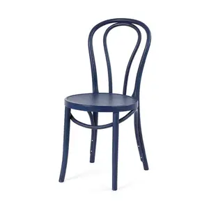 Vente en gros de chaises d'appoint Thonet en bois pour événement à louer à Vienne chaises Chavari empilables pour banquet de mariage en fer forgé noir