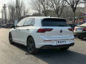 Volkswagen <span class=keywords><strong>Golf</strong></span> 280 <span class=keywords><strong>R</strong></span> Line Lite 2023, toit ouvrant, sièges en cuir, sièges chauffants, peinture d'origine - Product Image 4