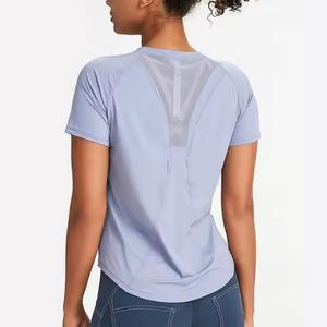 T-shirt de sport pour femmes de haute qualité avec logo personnalisé, nouveau style, col rond en maille, séchage rapide, vêtements de yoga et de fitness - Product Image 6