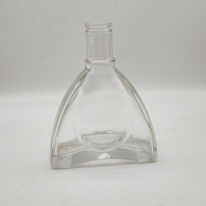 Vente directe d'usine, bouteilles en verre cristallin de 750 ml avec bouchon en liège pour gin/rhum/<span class=keywords><strong>tequila</strong></span>/whisky, logo personnalisé, couleur personnalisée, fabrication chinoise, meilleure qualité - Product Image 6