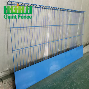 Chất Lượng Cao Cổ Điển Sắt Mái Cạnh Bảo Vệ Hàng Rào Thiết Kế Hiện Đại Tạm Thời Mùa Thu Phòng Chống Hàng Rào An Toàn Đường Sắt Thân Thiện Với Môi - Product Image 3