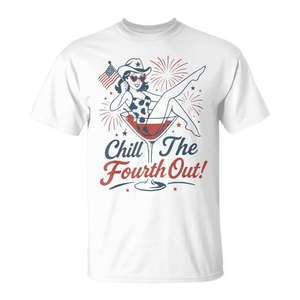 Camiseta Chill The Fourth Out del 4 de julio, diseño de fuegos artificiales en rojo, blanco y azul - Product Image 1