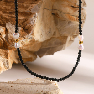 Heart Shape Pearl Necklace Black Crystal Beads Gold Accents Everyday Wear Unisex Jewelry - Product Image 3