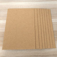 Carton plat vierge haute résistance à la compression, non couché, en papier rigide, matériau recyclable robuste pour emballage