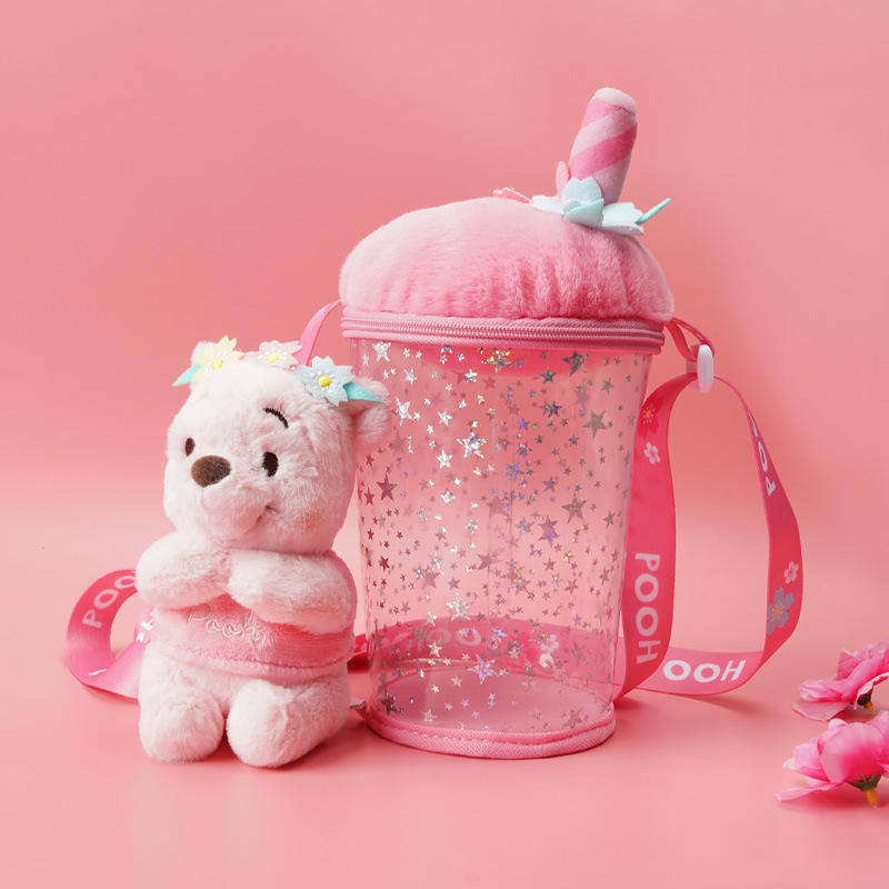 กระเป๋าสะพายข้างลายวินนี่เดอะพูห์ รุ่นโกโก้คัพ - 60 ใบต่อกล่อง