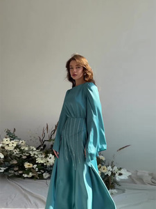 Robe de soirée automne 2025 RTS, style socialite, avec ceinture diamantée, manches longues à volants, décontractée, grande ampleur, style européen et américain, unie, numérique - Product Image 5