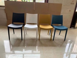 Sedia da <span class=keywords><strong>Esterno</strong></span> Minimalista Colorata Impilabile all'Ingrosso, Sedia da Pranzo in Plastica PP Resistente di Fabbrica - Product Image 6