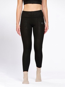 Leggings de sport pour femme en Lycra noir imprimé Cobra, très extensibles, avec poche pour téléphone portable, respirants, longueur cheville - Product Image 1