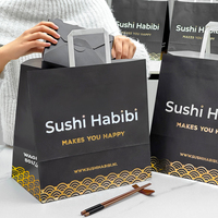 Sacs en papier kraft noir recyclables pour restaurant, vente en gros, logo personnalisé, emballage alimentaire à emporter pour sushis, sacs de shopping à poignée plate