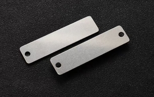 Tùy chỉnh bảng hiệu nhôm Anodized hiện đại, bảng tên đúc, nhãn kim loại trống <span class=keywords><strong>in</strong></span> màn hình - Product Image 5