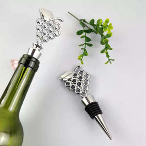 Grape Shape Zinc Alloy Wine Bottle Stopper With Rubber Seal For Red Wine Bottles - Product Image 1
