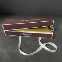 Boîte d'emballage de tiramisu de luxe personnalisée avec impression sur mesure, boîte à gâteau pliable en carton avec découpeur en acrylique