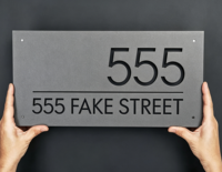 Plaque de numéro de maison/bureau en métal découpé au laser, moderne, gris mat, avec Braille, durable, personnalisée, pour porte