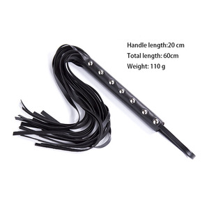 Látigo de Cuero Negro para Parejas, Juguetes Sexuales para Adultos, Látigo Suelto con Mango de Siete Clavos, Accesorios para Juegos de Rol de Azotes - Product Image 6