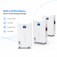 Système solaire hors réseau intelligent avec 15 unités en connexion parallèle, moniteur intelligent WIFI, stockage intelligent, batterie LiFePO4 5 kWh
