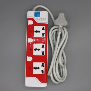 Multiprise avec protection contre les surtensions, 3 prises, IP44, 3500W - Product Image 3