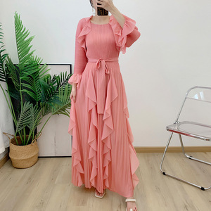 Miyake plissettato Factory <span class=keywords><strong>Outlet</strong></span> da donna abito irregolare stile Casual ampio Plus Size cintura alla moda abito plissettato di personalità - Product Image 1