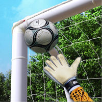 But de football en PVC résistant aux intempéries 6 x 4 pieds, filet d'entraînement mobile avec attaches à pousser et piquets de fixation au sol pour l'entraînement en extérieur