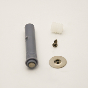 Loquet <span class=keywords><strong>de</strong></span> <span class=keywords><strong>porte</strong></span> <span class=keywords><strong>de</strong></span> tiroir Pousser <span class=keywords><strong>pour</strong></span> ouvrir Loquet à pointe magnétique à libération tactile <span class=keywords><strong>Aimant</strong></span> gris doux <span class=keywords><strong>pour</strong></span> cuisine, salle à manger, usage extérieur - Product Image 2