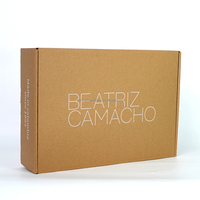 Carton ondulé imprimé avec logo personnalisé découpé à l'emporte-pièce pliable enveloppe kraft boîte d'abonnement emballage en papier pour produits envois postaux