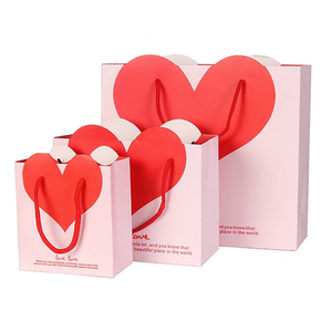 Hình Trái Tim Thanh Lịch Quà Tặng Đám Cưới Túi Giấy Bao Bì Biểu Tượng Tùy Chỉnh In Ấn Túi Giấy Với Bông Xử Lý - Product Image 3