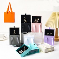 Carpeta de Embalaje de Joyería con Logotipo Personalizado Reciclable, con Forro de Esponja, Laminación Mate y Cinta para Collares, Anillos y Pulseras
