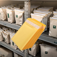 Sac postal en papier Kraft jaune à quantité minimale de commande basse enveloppe auto-scellante rembourrée à bulles étanche Poly fournitures d'expédition en vrac pochette d'emballage