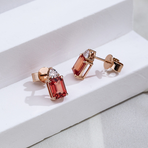 Pendientes de oro amarillo de 14 quilates con diamantes trillón y rubíes para mujer, Messi Jewelry MSE-841 - Product Image 4