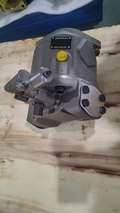 Machine de concassage mobile A10VSO 45/71/100/140 Pompe à cylindrée variable A10VSO 140 DR/32L-VSB22U00E Pompe à piston hydraulique - Product Image 3