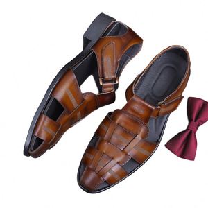 Men's Genuine Leather Gladiator <b>Heeled</b> Outdoor Sandals Solid Pattern Breathable Anti-Slip for Winter & Summer - Product Image 1