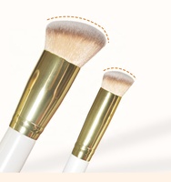 Pinceau éventail de luxe en bois massif blanc avec poils synthétiques pour poudre et maquillage du visage, vente en gros d'usine, marque privée