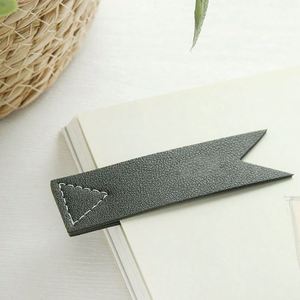 Stock PU Leather <b>Bookmark</b> Colorful Student Read Page Markers Promotional Gift <b>Bookmark</b> for Reading Lover Concise <b>Bookmark</b> - Product Image 2