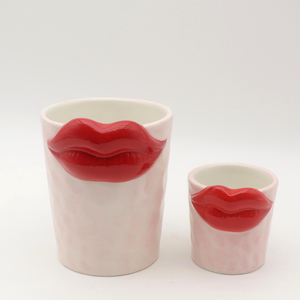 Pot de fleurs en céramique en forme de lèvres rouges, pot à succulentes créatif en forme de lèvres <span class=keywords><strong>sexy</strong></span> pour la décoration de bureau, pot à fleurs en porcelaine rose, 4 pouces - Product Image 1