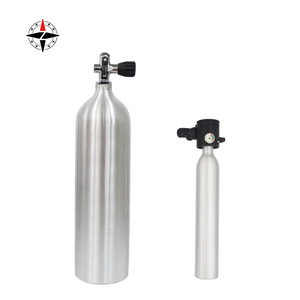 Cylindre en aluminium haut de gamme pour la <span class=keywords><strong>plongée</strong></span> en eau peu profonde Mini <span class=keywords><strong>bouteille</strong></span> de <span class=keywords><strong>plongée</strong></span> de 0.5 <span class=keywords><strong>litres</strong></span> Zone d'eau profonde Réservoir de <span class=keywords><strong>plongée</strong></span> en oxygène de <span class=keywords><strong>4</strong></span> <span class=keywords><strong>litres</strong></span> - Product Image 1