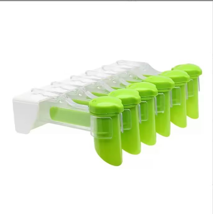 Clip vert-6