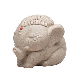 Figura de elefante de cerámica Yixing Zisha, hecha a mano, tamaño pequeño, para el cuidado del té y decoración del hogar. - Product Image 5